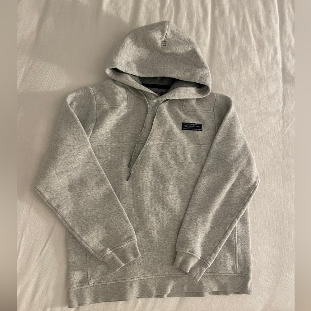 Vineyard Vines hoodie